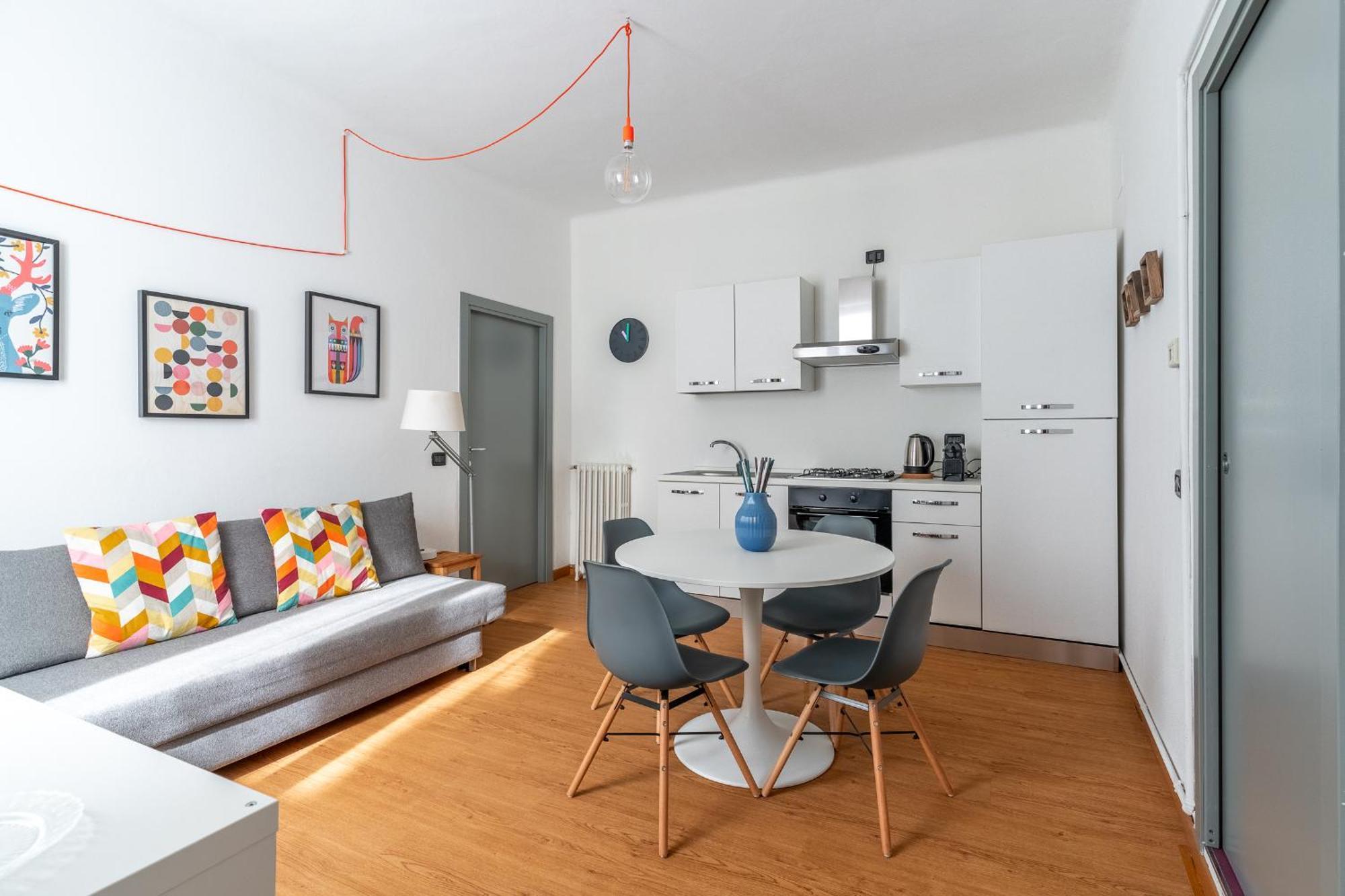 Ludo's Navigli Apartment